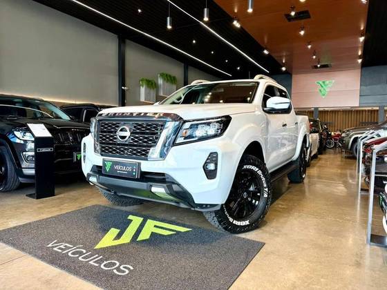 NISSAN FRONTIER 2.3 16V TURBO DIESEL XE CD 4X4 AUTOMÁTICO NISSAN FRONTIER 2.3 16V TURBO DIESEL XE CD 4X4 AUTOMÁTICO